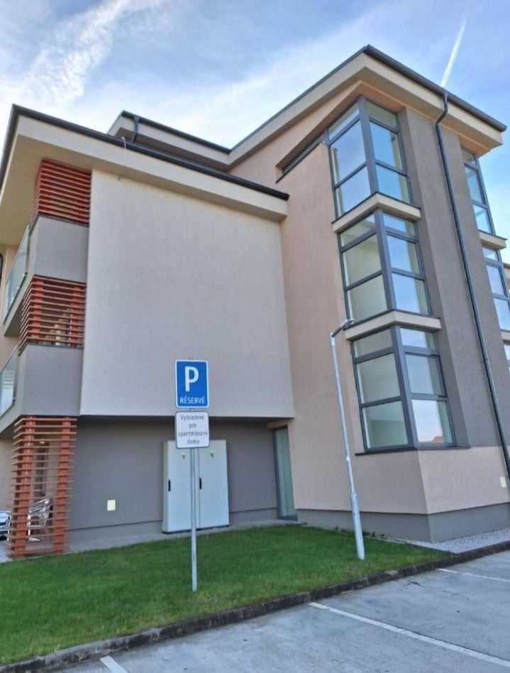Diamond - Luxusny Apartman Marco Подгайська Екстер'єр фото